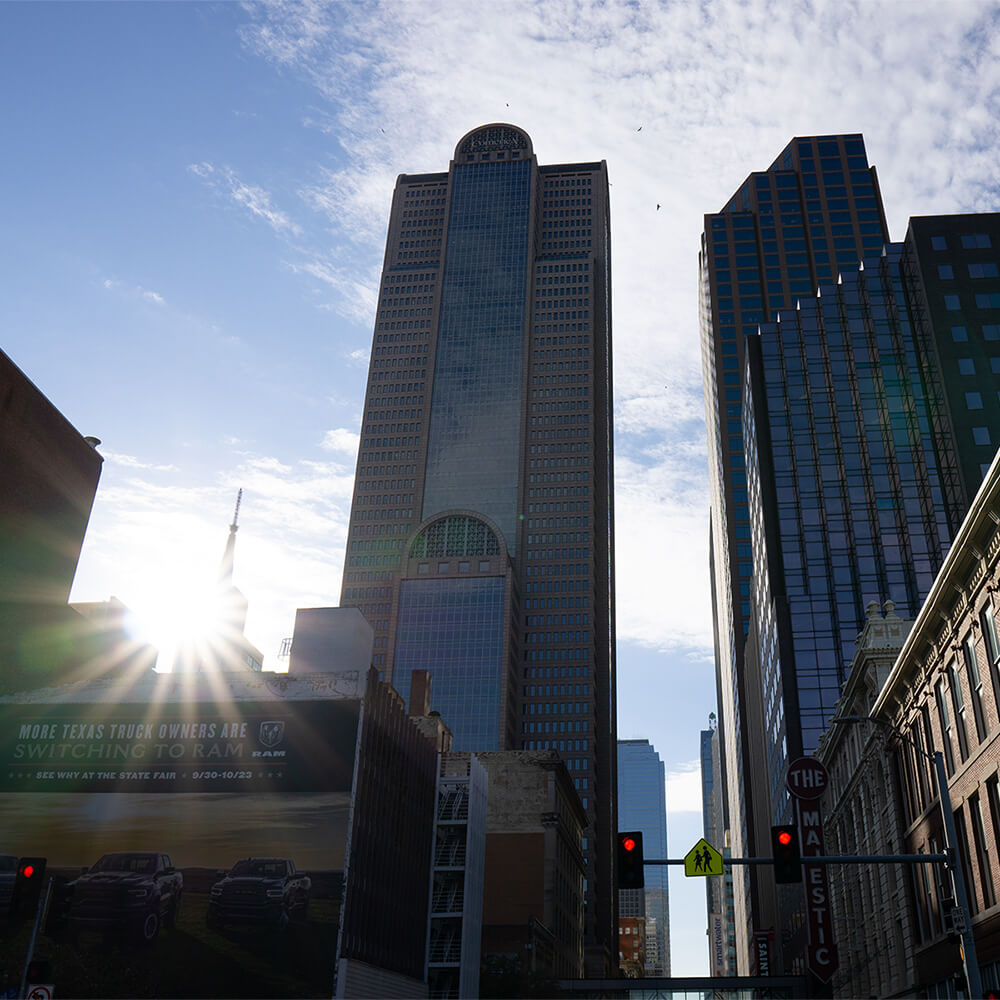 highrise buildings in dallas texas